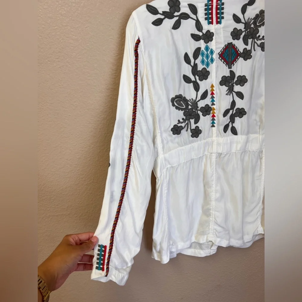 Johnny Was Milton Floral Zip Up Embroidered Lightweight Jacket Size XS - Picture 8 of 15